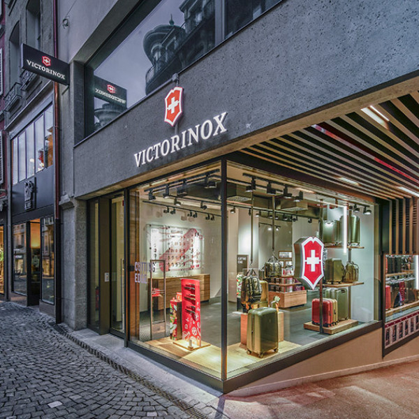 Victorinox ouvre sa neuvième boutique en Suisse
