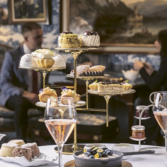 Afternoon tea au Salon Dufour