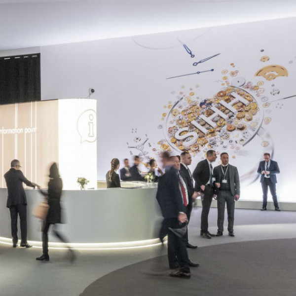 SIHH 2018 - Smoothly shifting up a gear