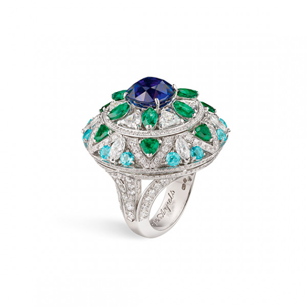 Van Cleef & Arpels – Le secret Collection, Fleur bleue Ring