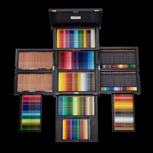Caran d’Ache treasure chest – 422 colour pencils