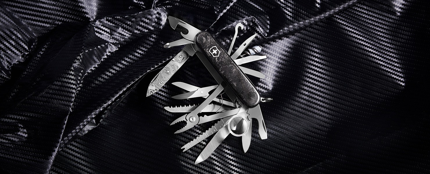 VICTORINOX auctions a collector's item assembled by the CEO