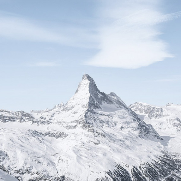 Ski 2.0 - beneath the Matterhorn