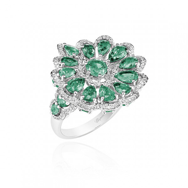 Diamond and emerald  necklace and ring, Precious Lace Collection